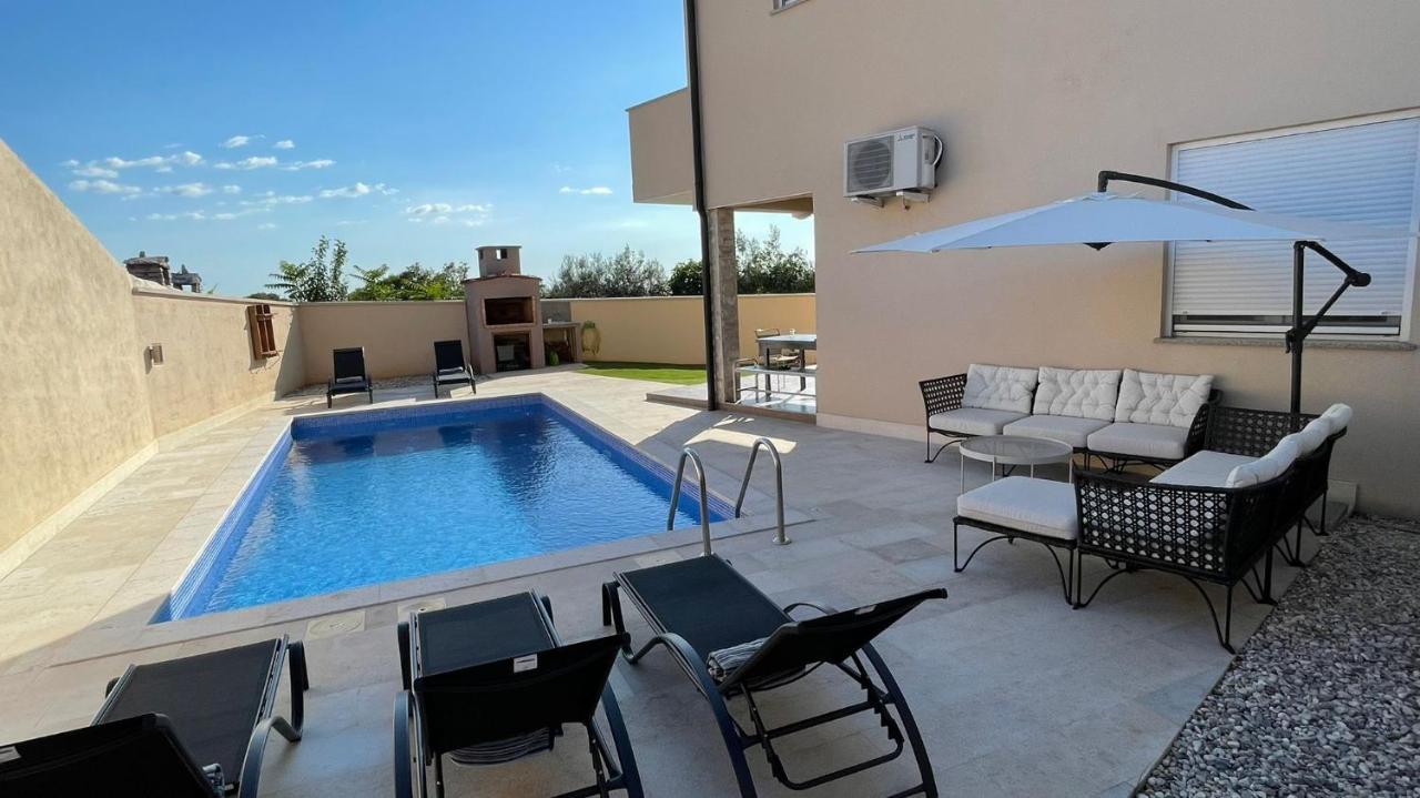 Villa Queen Jelena Galižana Εξωτερικό φωτογραφία